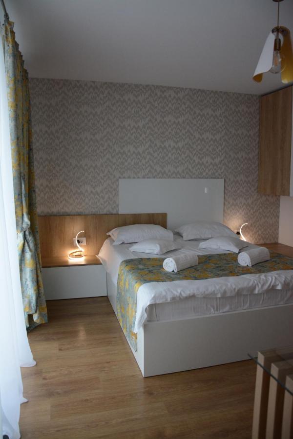 Luxury Panorama Apartament,Coresi Брашов Екстер'єр фото